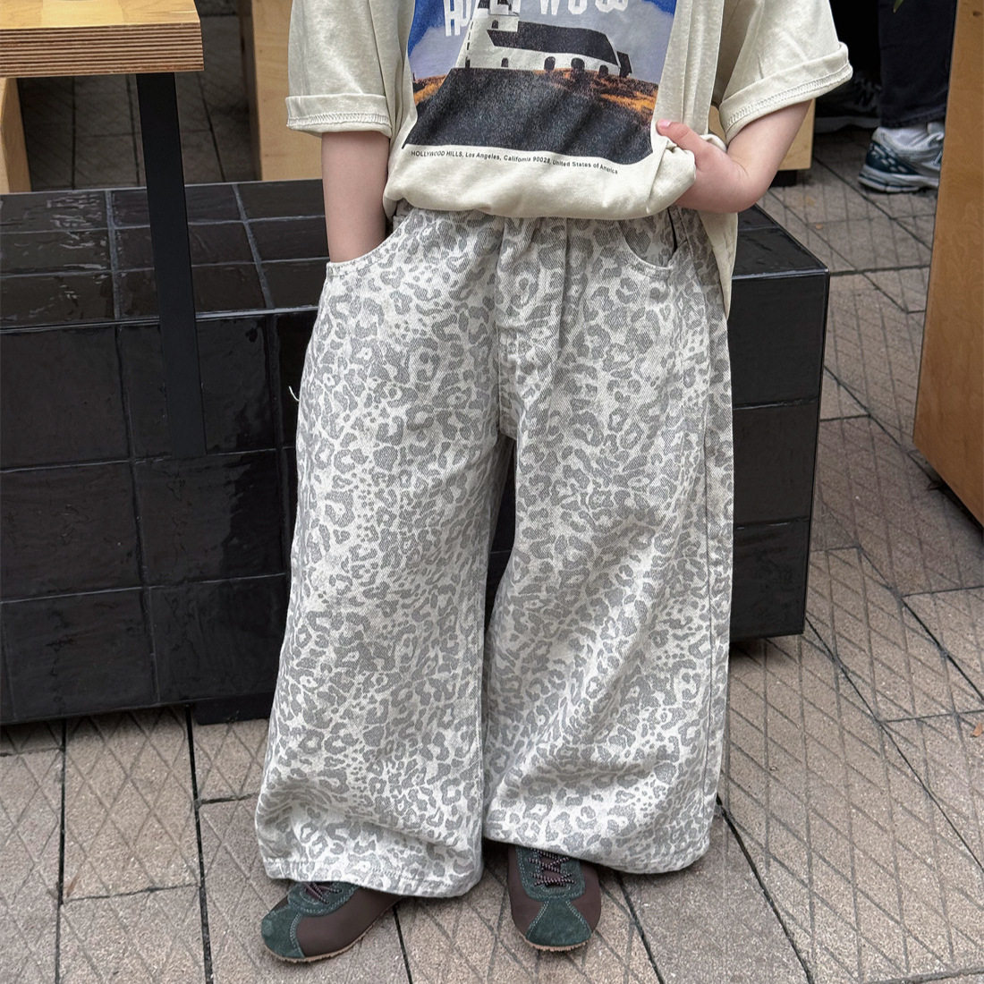 奶酪与喵男童长裤2026年夏季新款豹纹潮酷印花男童休闲裤街头风潮