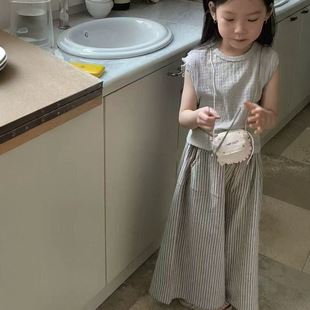女童春夏套装小女孩韩版洋气背心条纹裤两件套女宝宝时髦夏装童装
