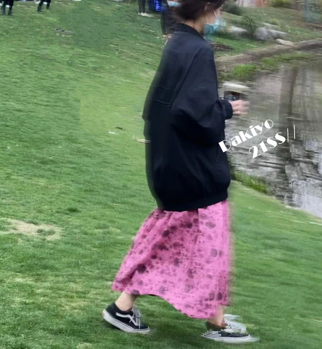 EEWEN开年美貌级选干枯玫瑰半裙