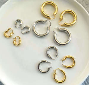 素圈简约耳环ins小众设计感高级潮秋冬通勤个性欧美时尚金色耳圈