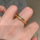 莫桑单钻素圈高级戒指女款 新款 爆闪可转动星球宇宙锆石轻奢戒指