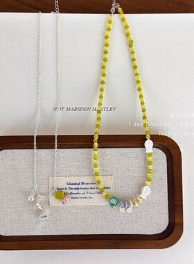 小众个性趣味配饰留声机音乐盒吊坠撞色绿色猫眼石串珠锁骨链项链