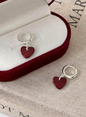 博主同款红色爱心耳圈桃心耳环2025新款爆款高级感小众复古耳饰女