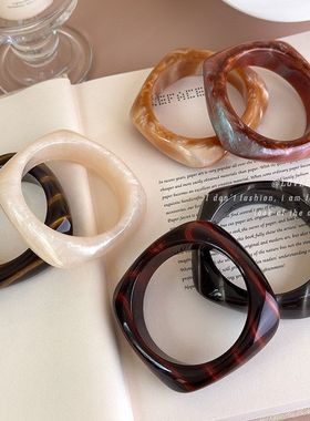 欧美风大款理石纹夸张亚克力玳瑁色手镯异形法式宽边个性方形手饰