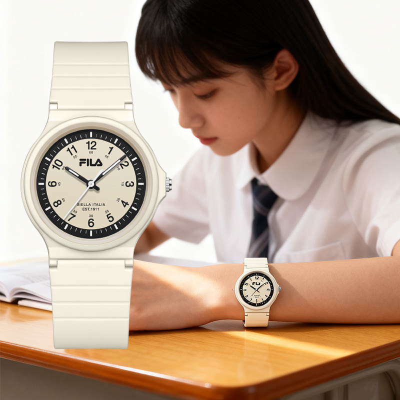 FILA斐乐手表女款学生初高中静音考试简约石英腕表只看时间6788
