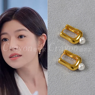 陈妍希狙击蝴蝶岑矜同款耳环精致不规则U字扣镶嵌仿珍珠耳扣耳饰