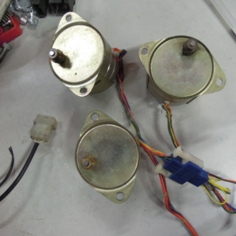 议价进口步进电机马达 PULSE-MOTOR PF5-48 6.5Ω 1/300
