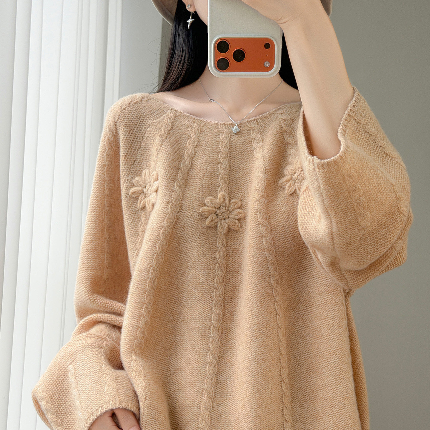 温柔慵懒风立体花朵100%纯羊毛衫女秋冬绣花毛衣圆领套头宽松针织