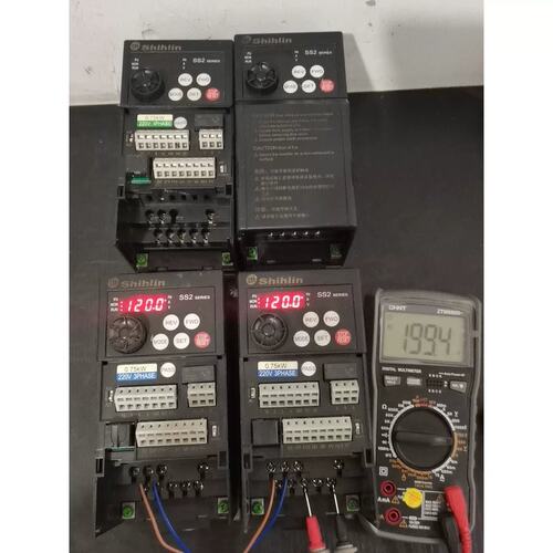 议价变频器SS2-023-0.75K 三台，SS2-021-