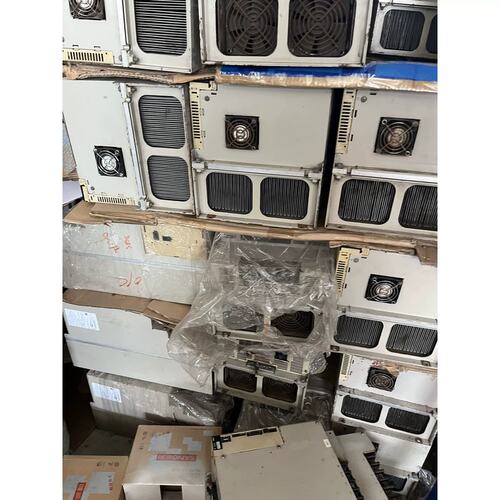 议价伺服驱动器，型号SGDV-780A11A，