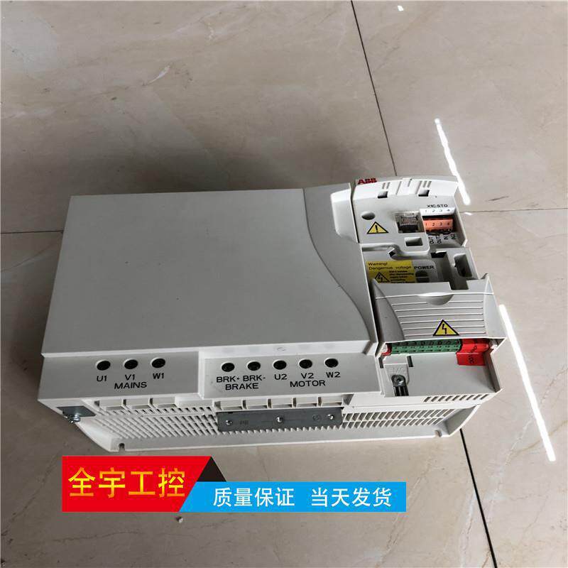 A081*ABB变频器ACS310-03E-34A1-4 15KW 380V