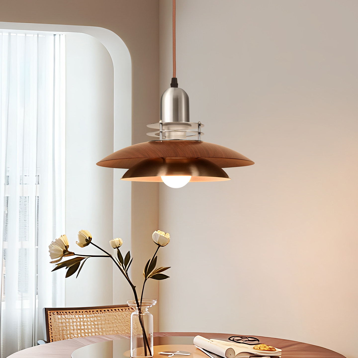 中古风餐厅吊灯日式侘寂胡桃木纹飞碟复古三头餐桌吧台灯饭厅灯具