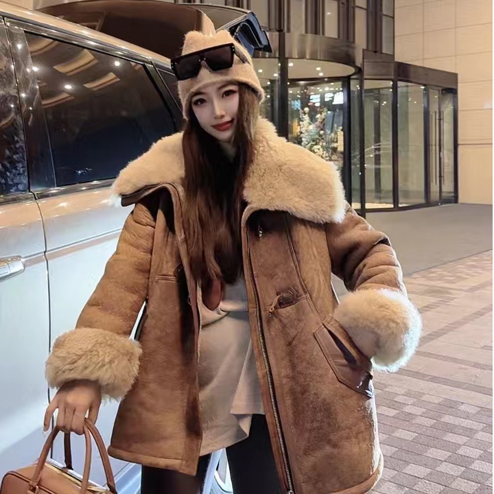 【WK】“天使翅膀”土耳其进口磨砂皮毛一体皮草外套 KD4460