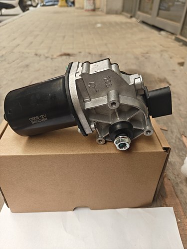 适配北汽EU5/R500/R550新款D50电动雨刮器总成前雨刷转子电机马达