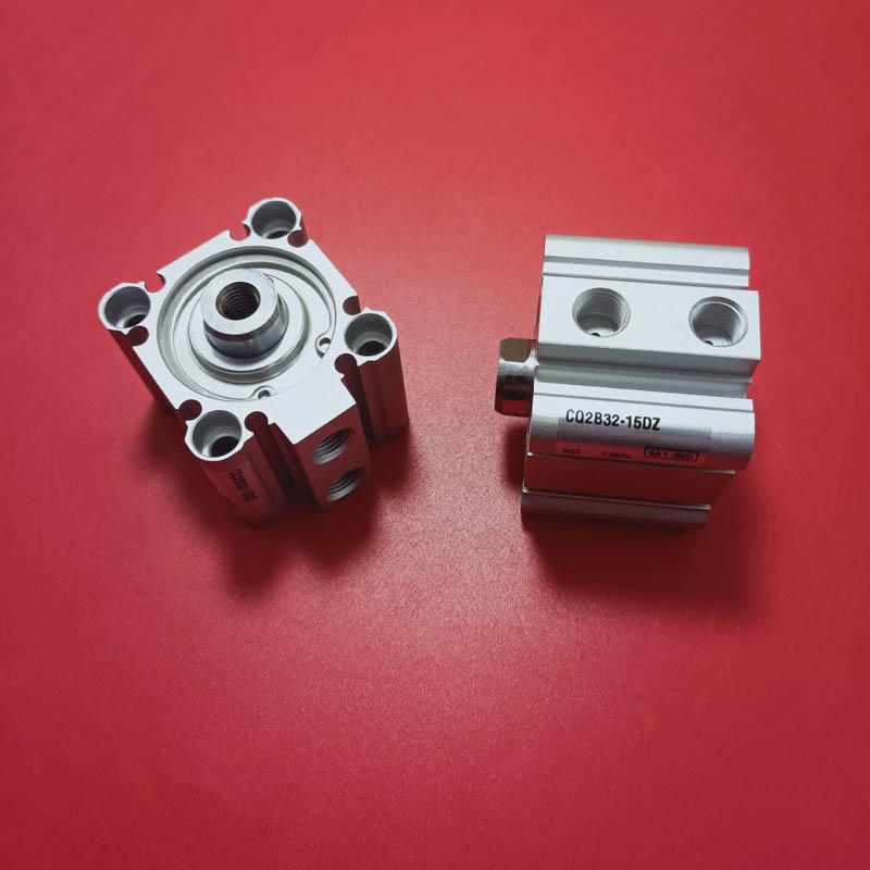 全新 CDQ2B32-65DZ CDQ2B32-70DCZ CDQ2B32-75DMZ CDQ2B32-80DCMZ