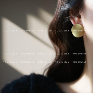 YOUJUclub 高级感拉丝金属扭曲哑光气质耳环蚊香盘耳夹女 波浪圈