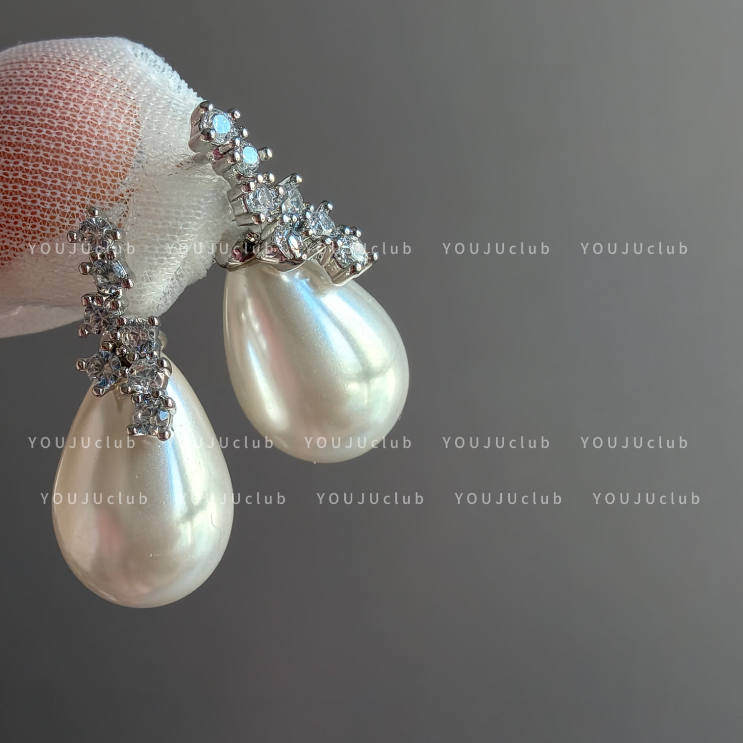 珍珠皇冠～轻奢优雅高级感耳环气质水滴精致镶钻温柔通勤耳钉耳夹