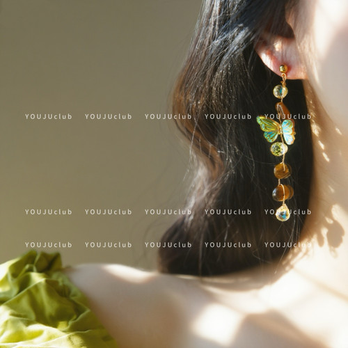 YOUJUclub-冰洁蝶影~森系复古女