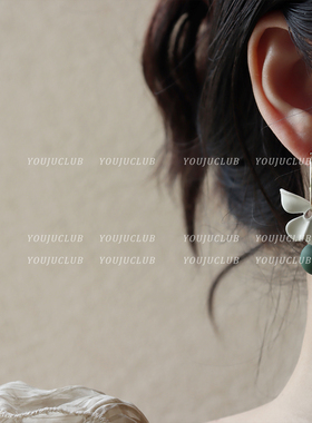 YOUJUclub-罗兰花 不对称白色花流苏耳环仙气清新文艺蚊香盘耳夹