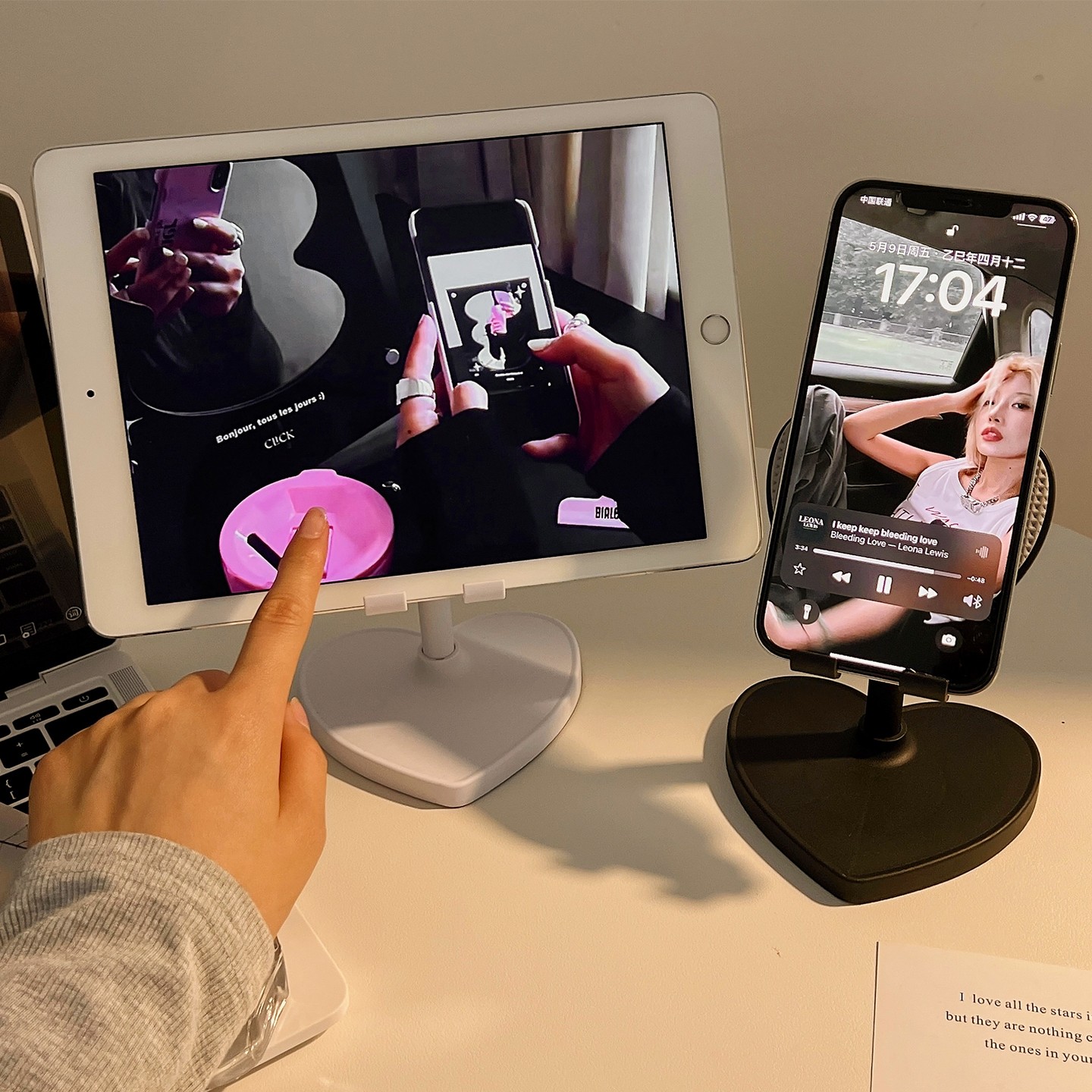 爱心手机支架桌面懒人追剧直播