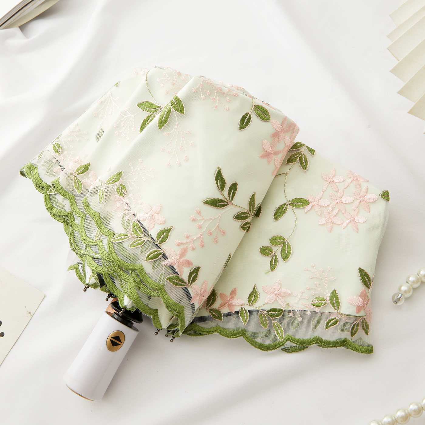 法式三折全自动蕾丝太阳伞女黑胶遮阳防晒防紫外线双层刺绣晴雨伞