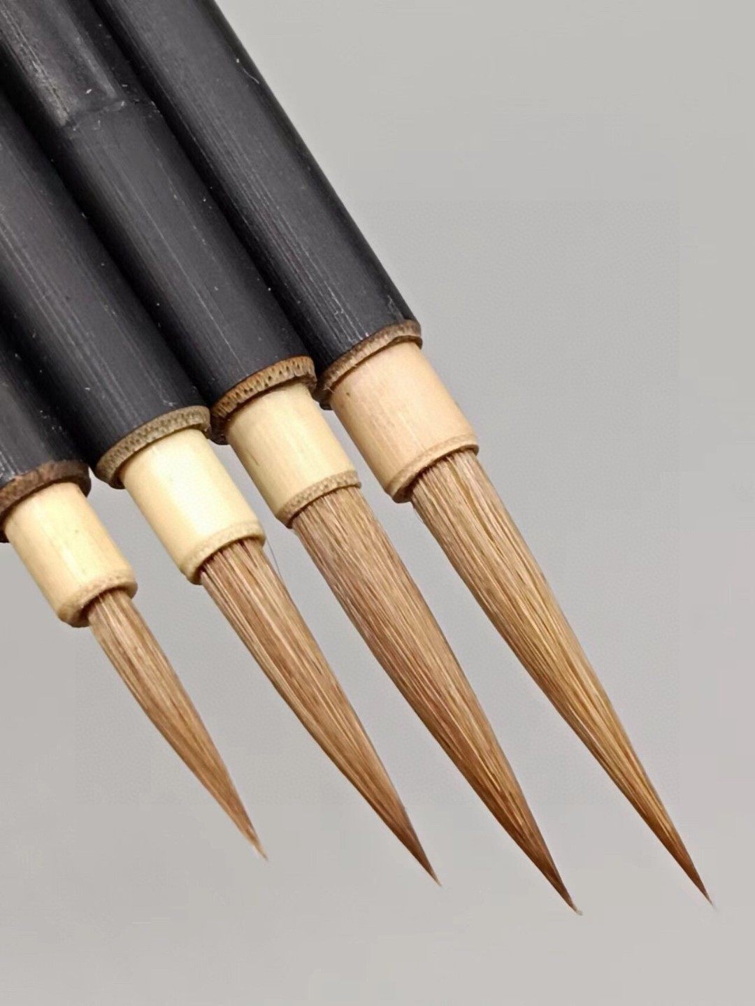 面相笔特大,大号,中号,小号口径依次为0.5/0.4/0.3/0.2纯狼毫