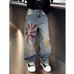 秋冬新款怀旧色斜纹牛仔面料渲染烟花印花牛仔裤男宽松直筒阔腿裤