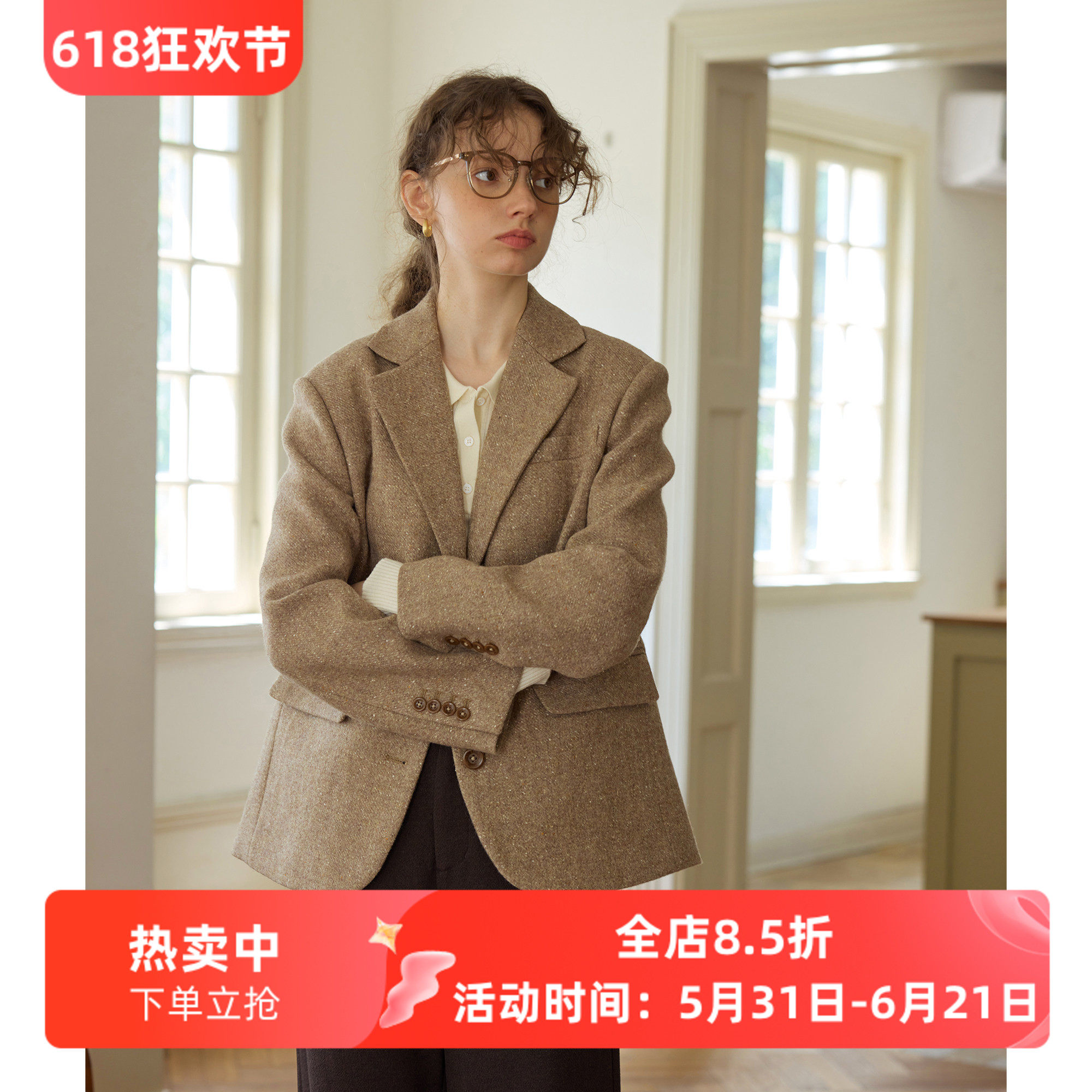 复古羊毛休闲宽松短款西装毛呢外套女秋冬季新款呢子大衣通勤韩版