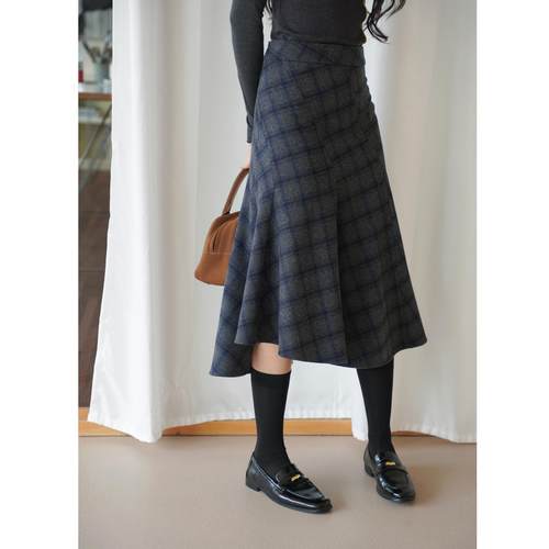 复古优雅设计感格纹不对称高腰羊毛毛呢半身裙女秋冬新款鱼尾裙子