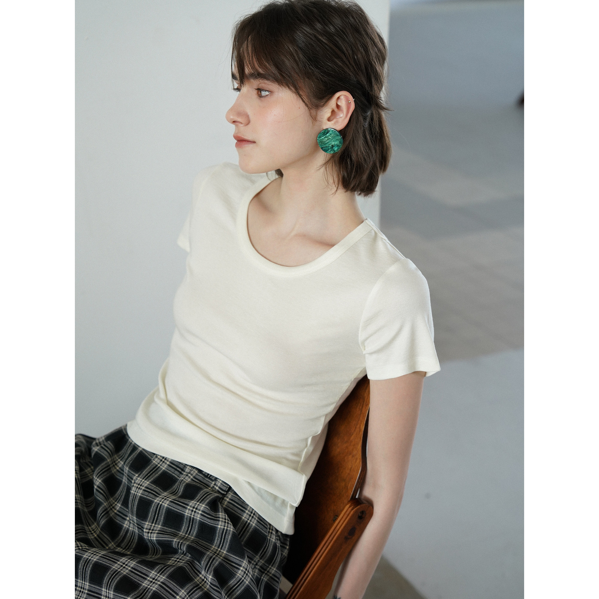亲肤柔软天丝羊毛圆领修身显瘦内搭短袖T恤女夏款露锁骨正肩上衣