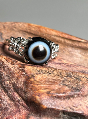 天然玛瑙天眼天珠藏银镶嵌戒指