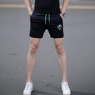 潮牌三分短裤男士冰丝四分裤中裤休闲马裤沙滩裤男款五分裤半截裤