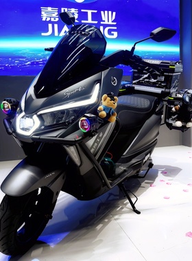重庆嘉陵嘉鹏150cc尊界S9国四电喷踏板摩托车燃油整车可上牌包邮