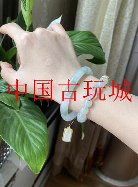 天山翠手镯新疆冰种翡翠色国风新中式飘花美人圆条少女感玉镯飘翠
