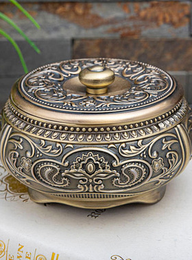 欧式风带盖金属雕花环保烟灰缸