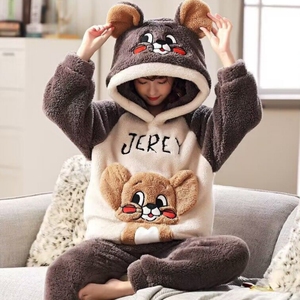 冬季珊瑚绒睡衣女士加厚加绒保暖秋冬季可爱法兰绒家居服大码套装