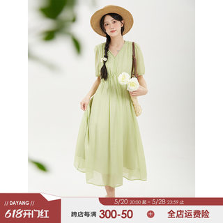 120斤的大杨 大码绿色连衣裙V领掐腰小个子女夏季小众法式茶歇裙