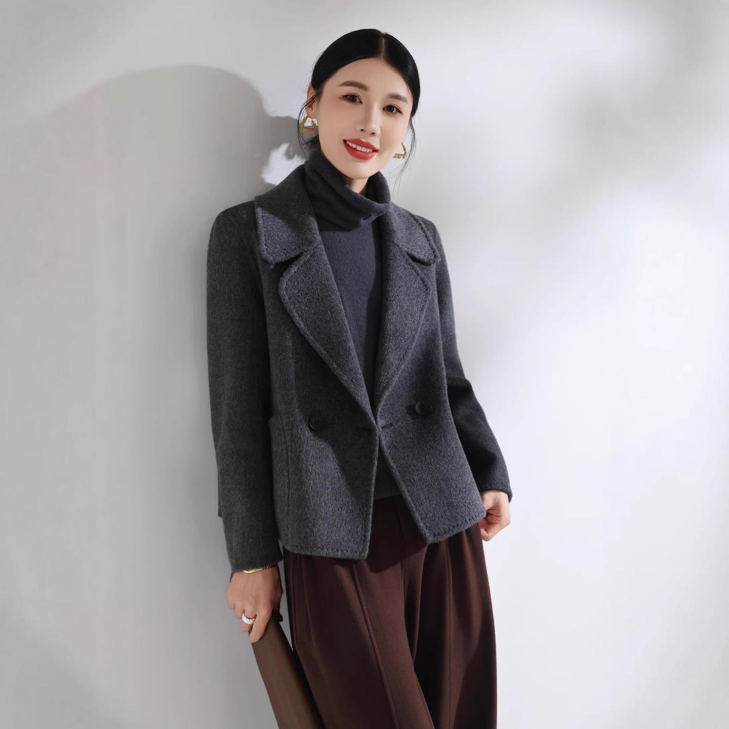 毛呢短款小西装外套女100%羊毛秋冬新款时尚休闲小个子西服领大衣