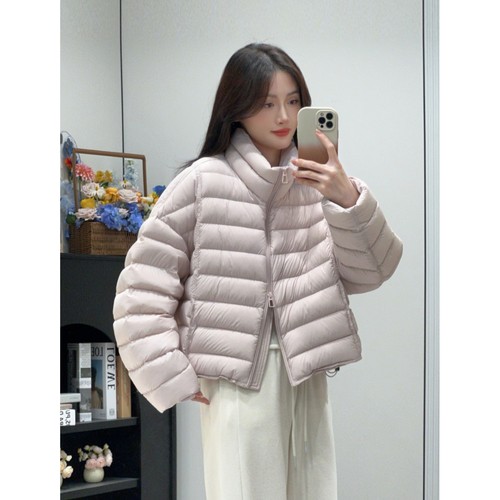 韩系简约立领泡芙排骨羽绒服女