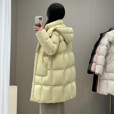 高端泡芙御寒收腰羽绒服女中长款