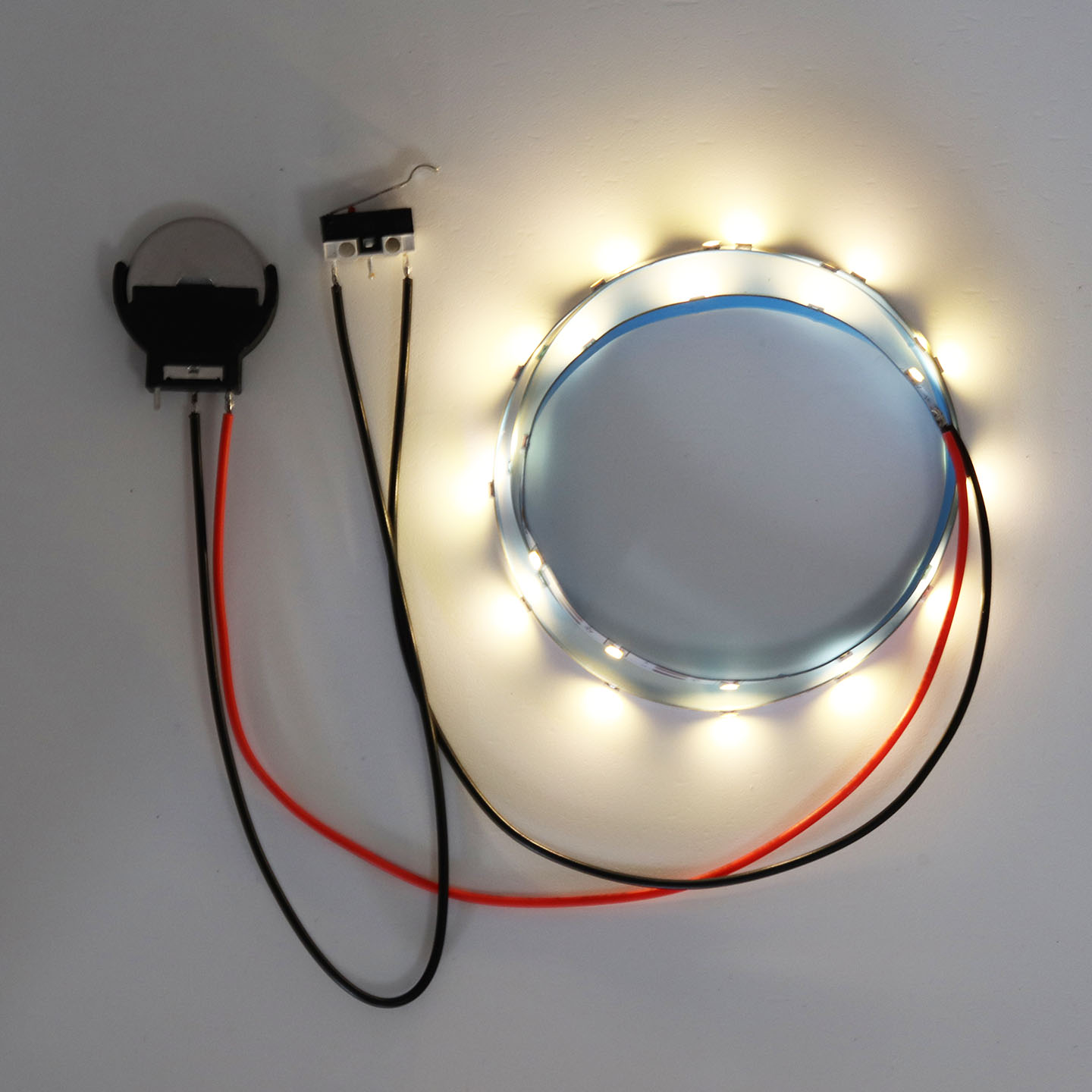 3v电池盒礼盒灯带超窄超细模型玩具自粘服装diy手工带开关led灯条