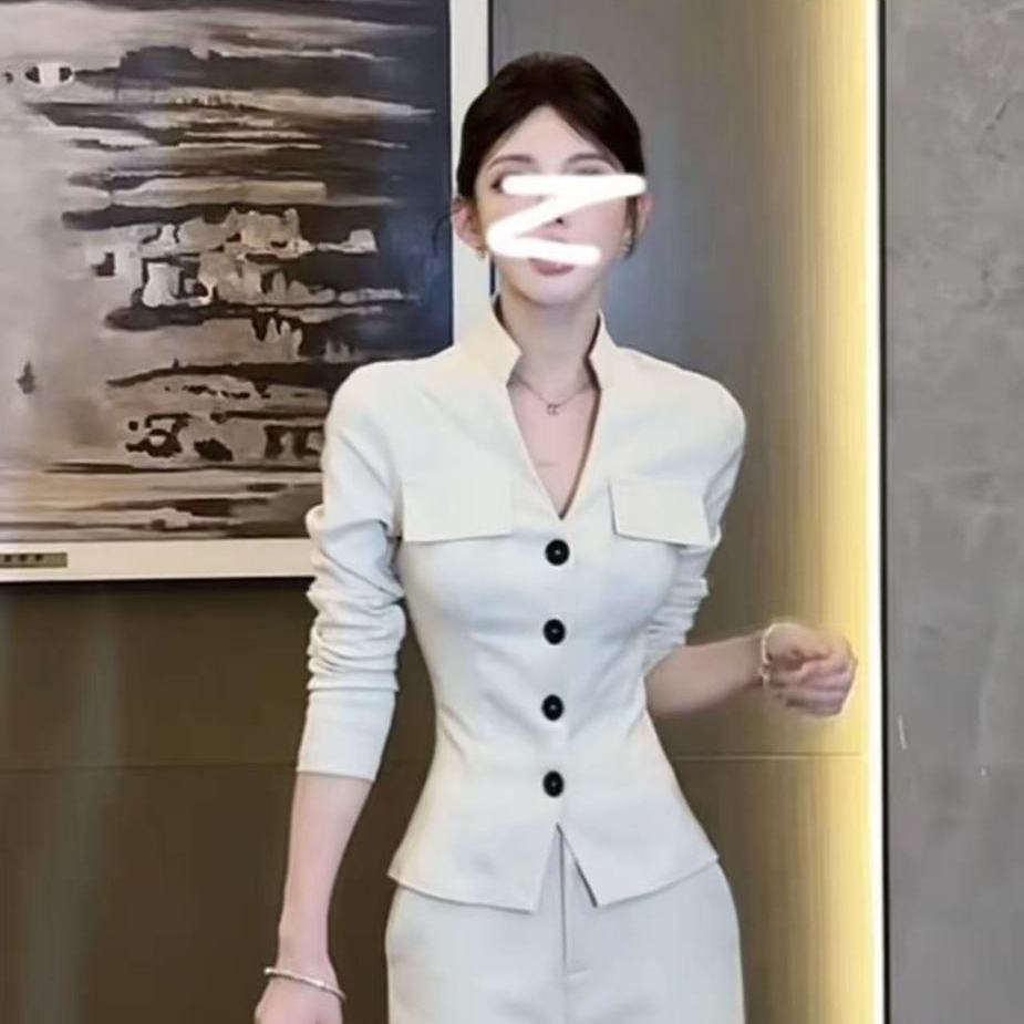 流行爆款独特漂亮修身显瘦上衣