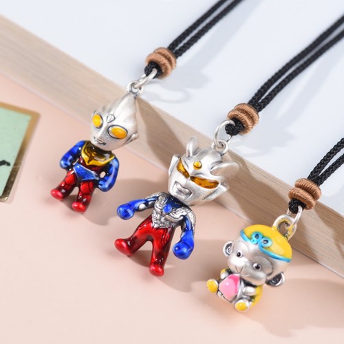 足银999纯银赛罗迪迦奥特曼吊坠项链防过敏宝宝儿童银饰生日礼物