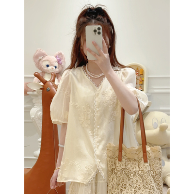 Y4541刺绣蕾丝边V领短袖衬衫