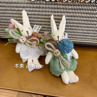 C3673捧花小兔子可爱布艺胸针
