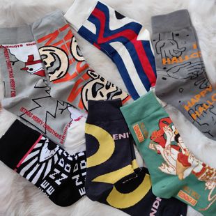 包邮 个性 外穿亮色中长筒袜子25元 42码 男女厚棉秋冬潮袜36