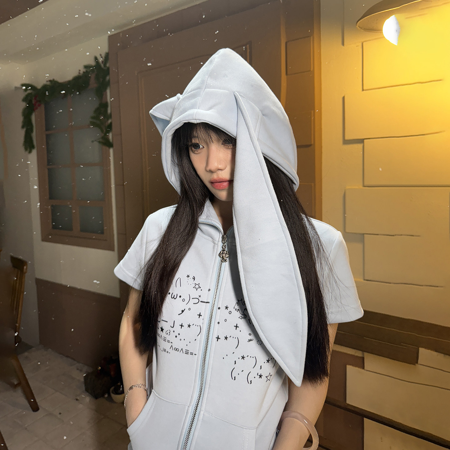 梁拌泡菜电子兔兔短袖外套男女宽松休闲百搭拉链卫衣短袖连帽上衣,女装/女士精品,卫衣/绒衫,淘宝优惠券,粉丝福利购,淘宝优惠卷