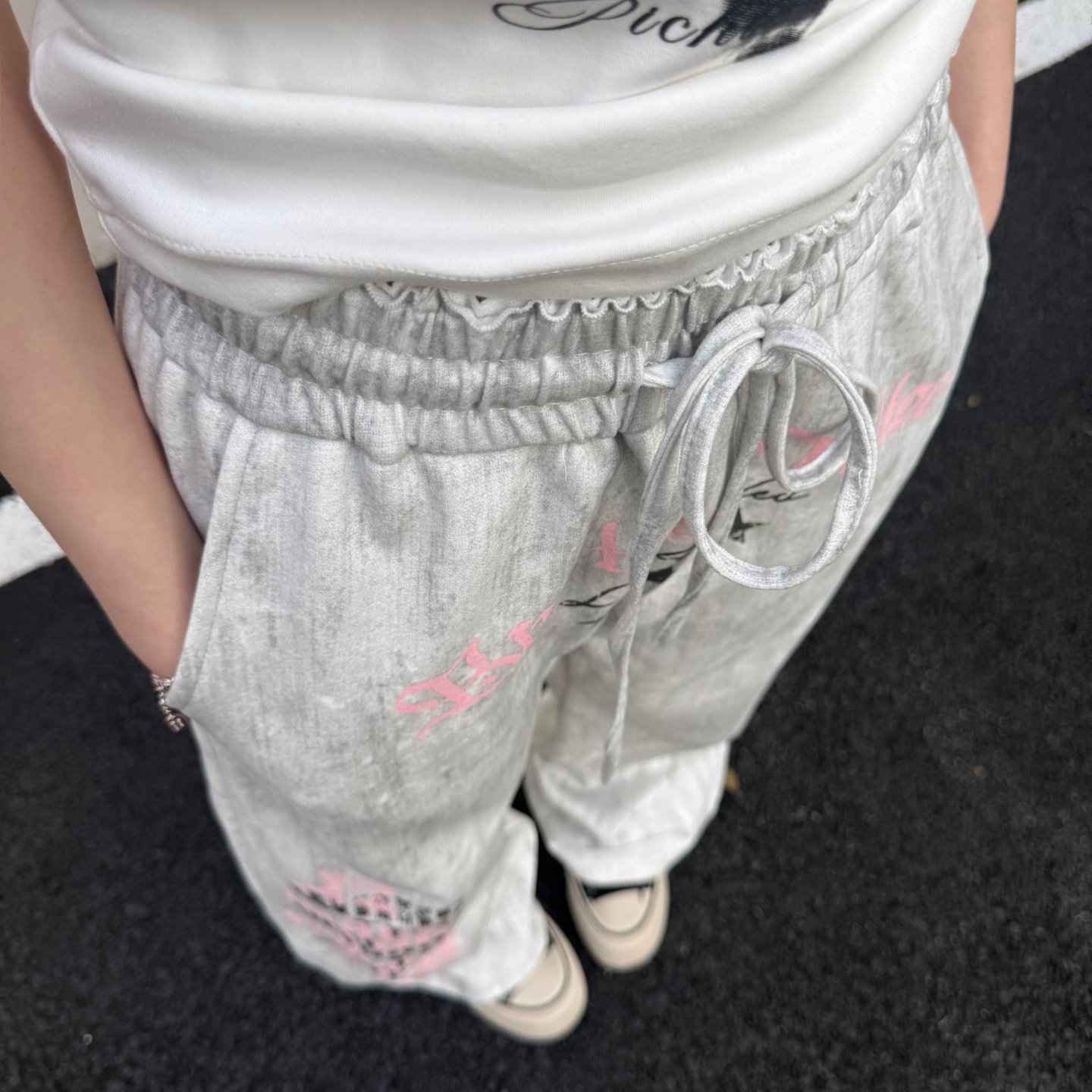 梁拌泡菜LBPC美式复古做旧字母印花弯刀裤男女宽松阔腿休闲长裤,女装/女士精品,休闲裤,淘宝优惠券,粉丝福利购,淘宝优惠卷