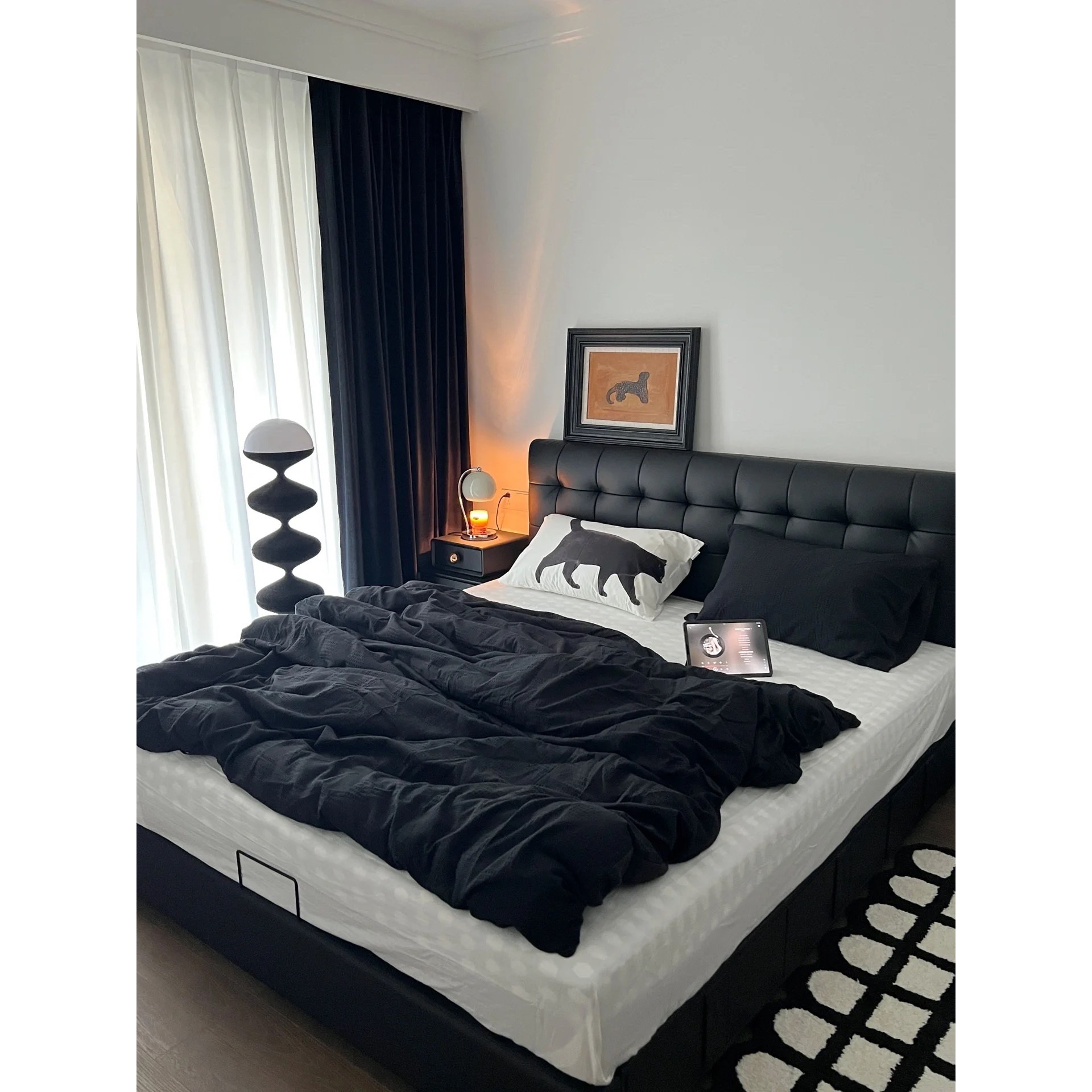 喜临门黑色云悠悠真皮床现代简约主卧软包大床双人床轻奢北欧婚床