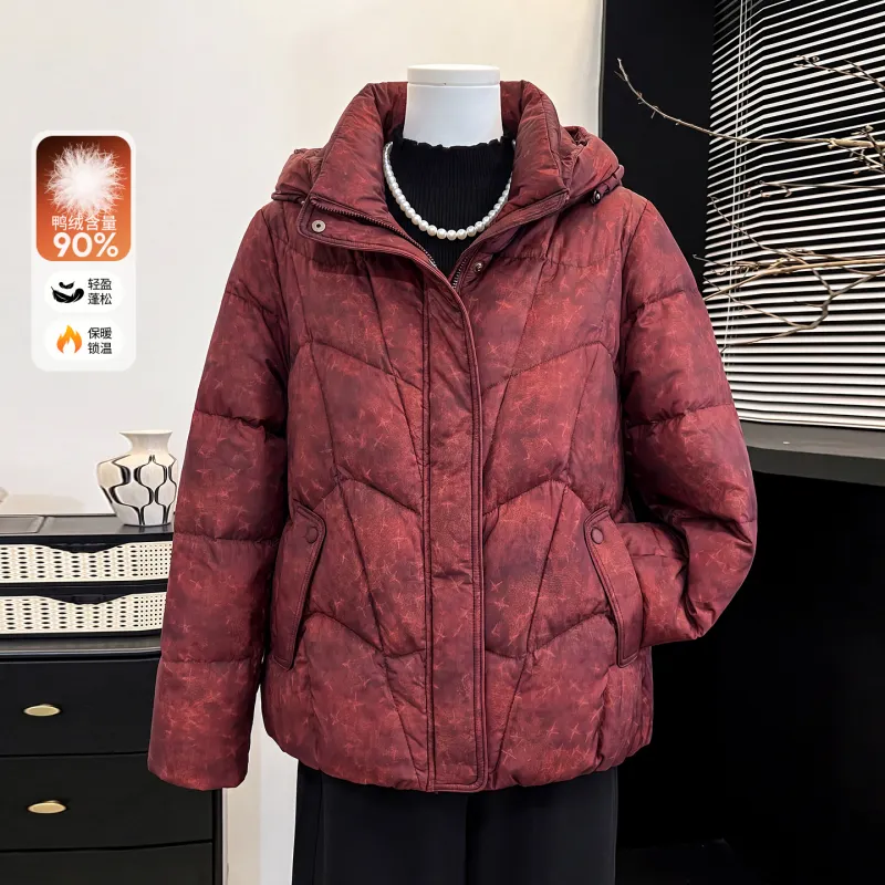 90绒子含量加厚保暖妈妈羽绒服